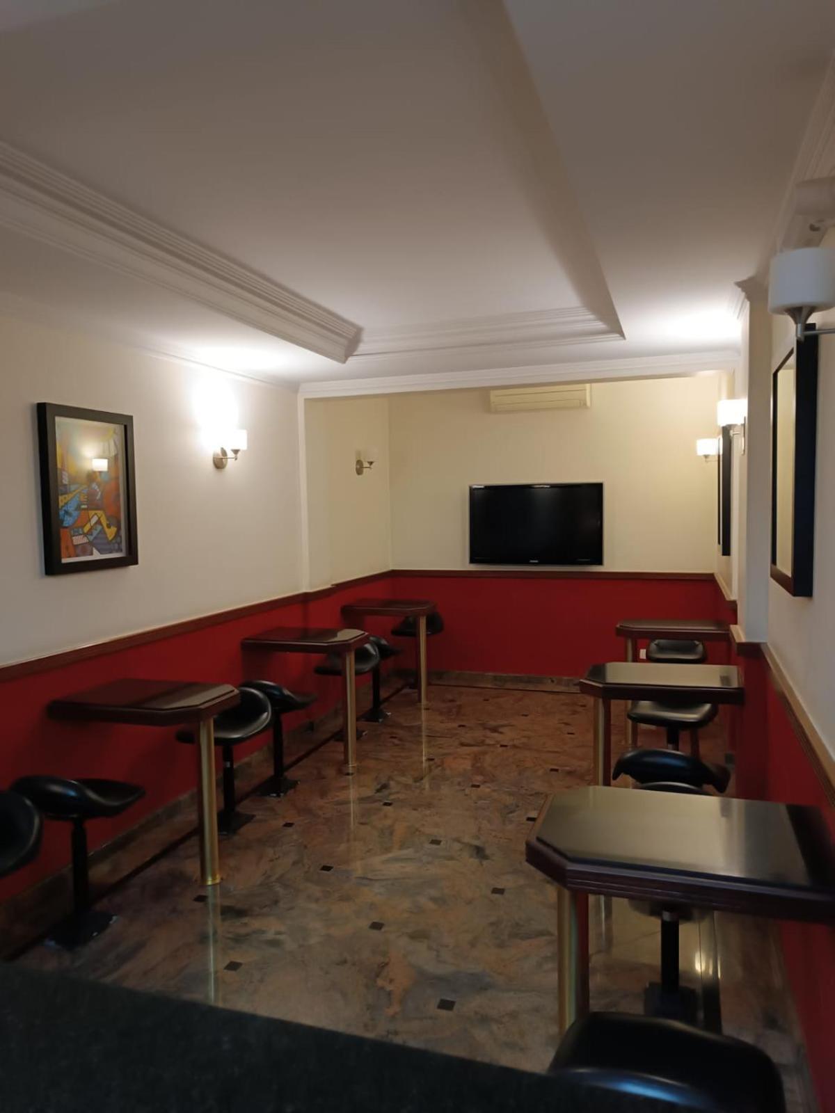 Metropolis Centro (adults Only) 情趣飯店