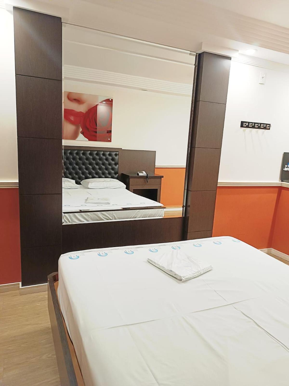 Metropolis Centro (adults Only) Hotel del amor 3*